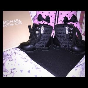 Michael Kors Boots, Little Girls, size 6